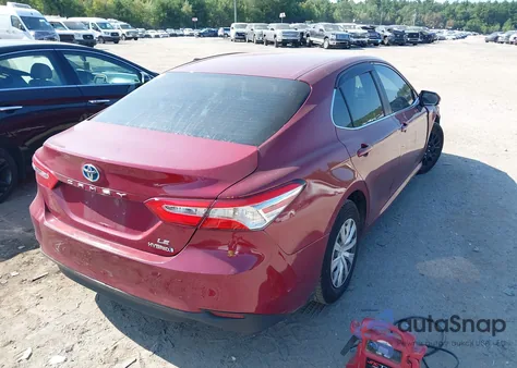 2018 Toyota Camry Hybrid Le z USA, uszkodzony, nr VIN 4T1B31HK9JU506847